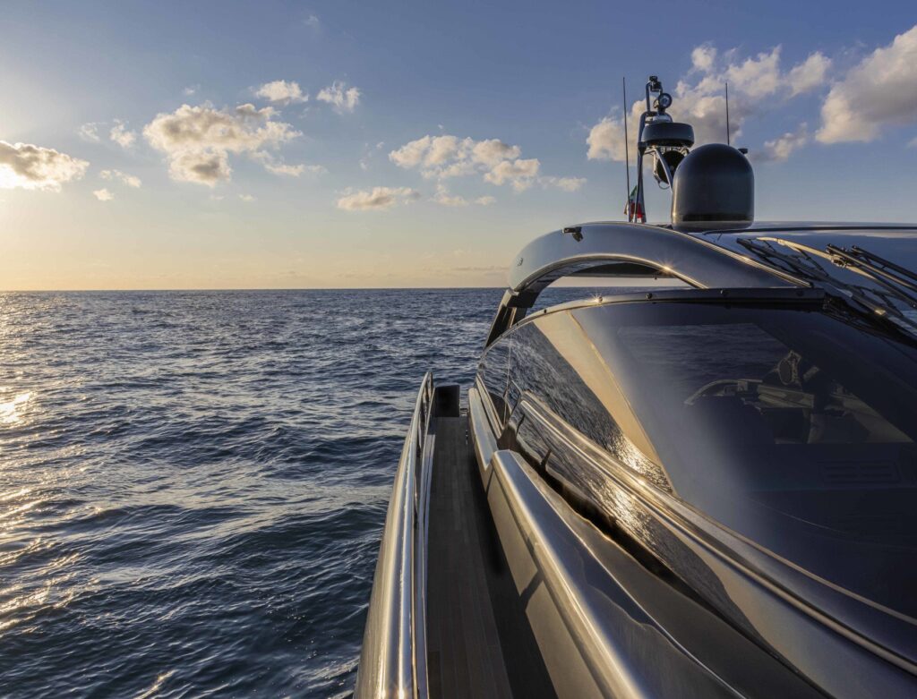 Laminated Spherical Glass, One of Our Excellence Works Designed for the Nautical Sector