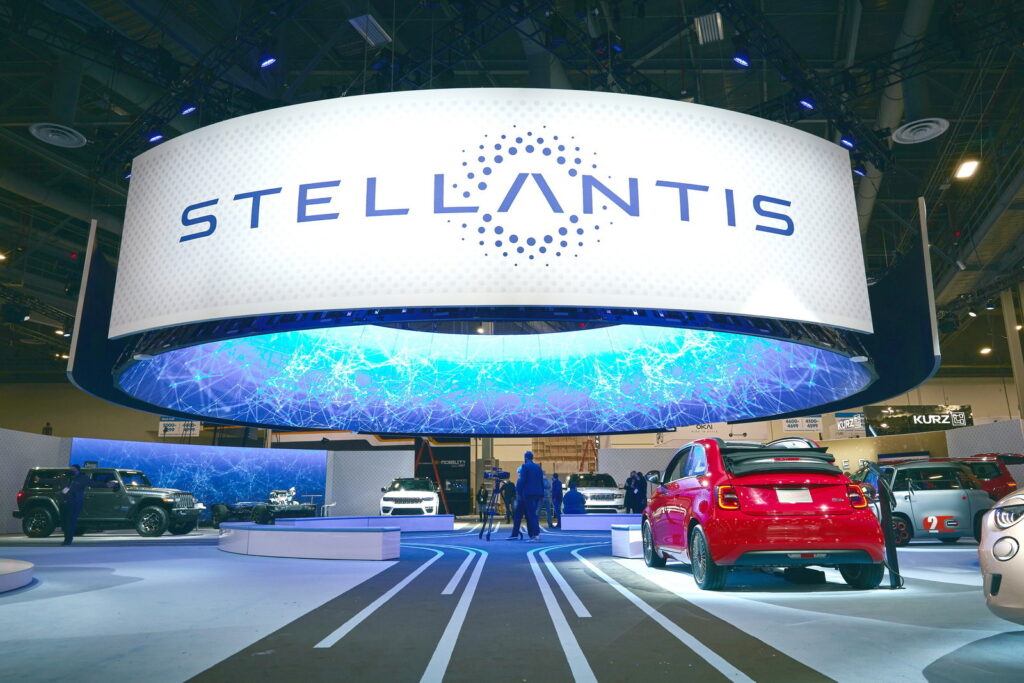 High-Performance Glass: For Over 40 Years, Stellantis Chooses Isoclima for Its Protected Car Windows